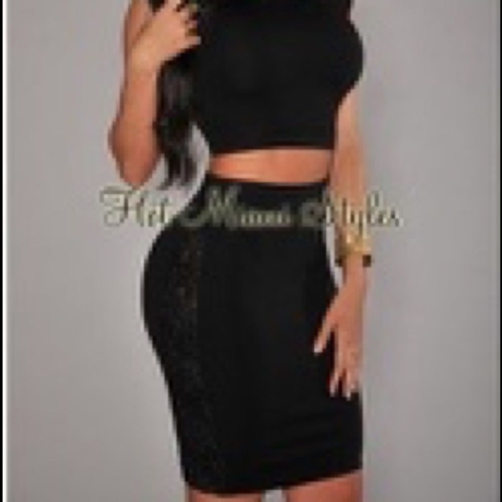 Black 2 piece Hot Miami style